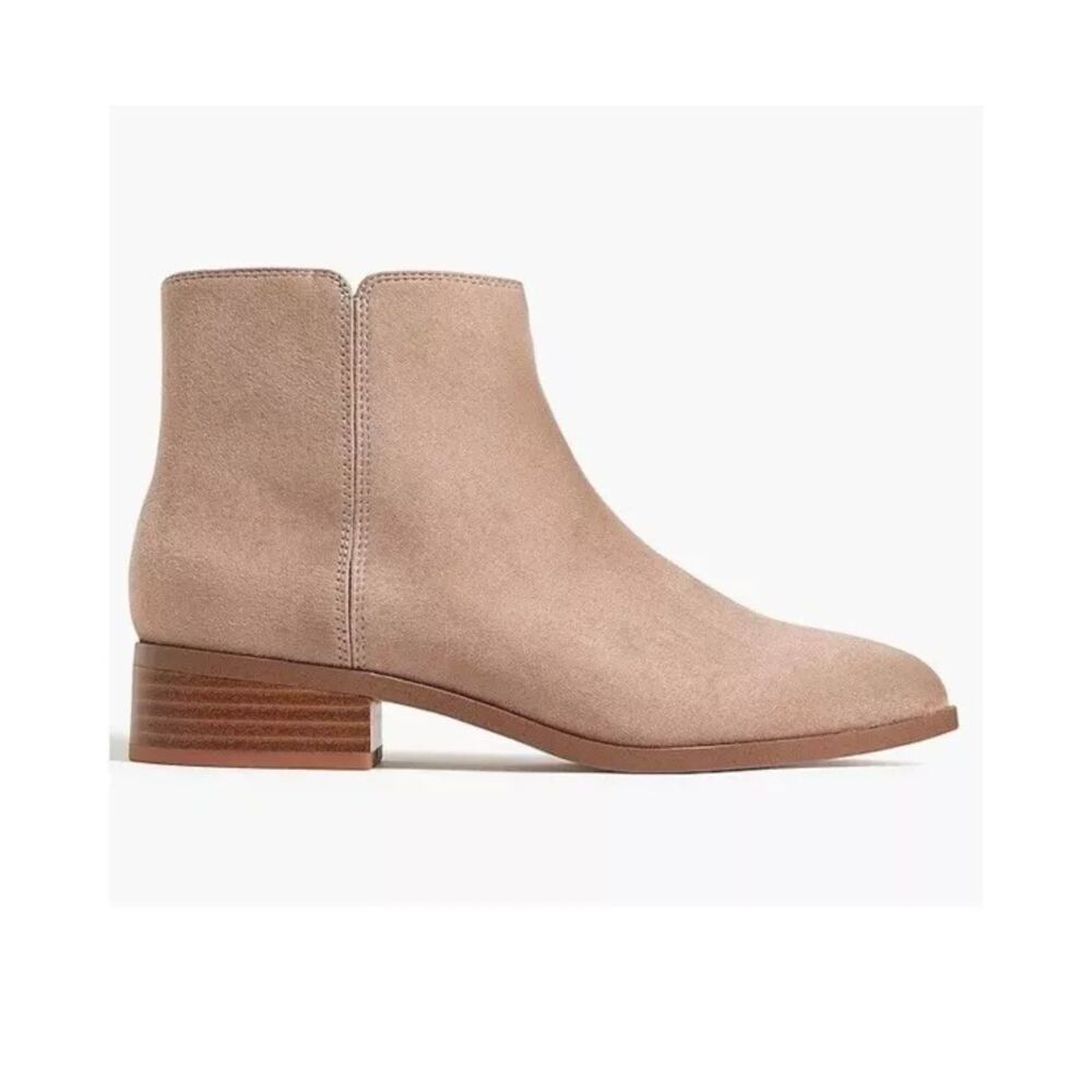 NIB J.CREW Sueded Flat Ankle Boots Size 8 Grey NIB Fall Modern Preppy NEW